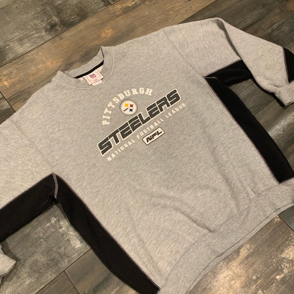 Pittsburgh Steelers NFL Sweatshirt - Picture 3 of 4